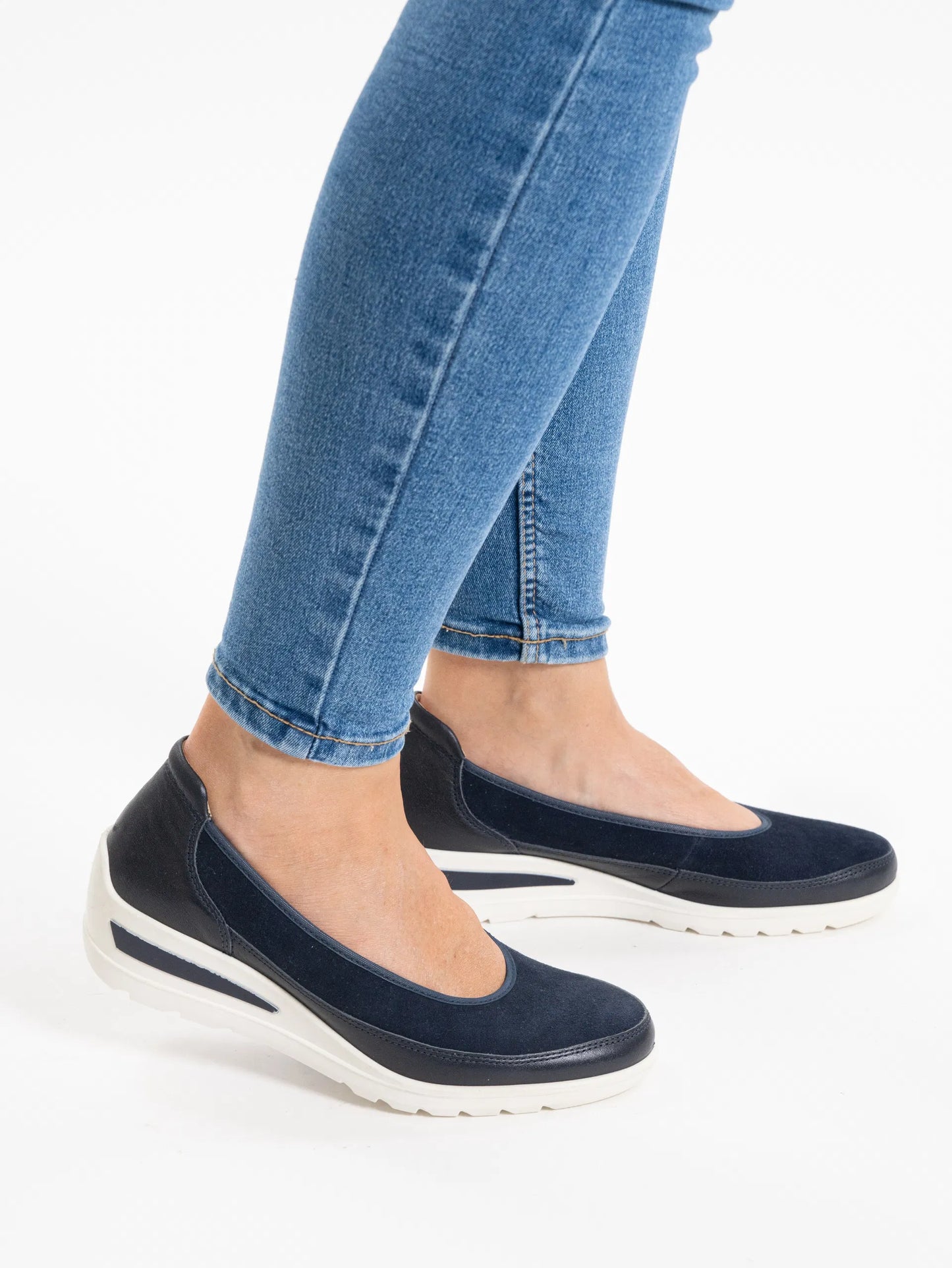 Ara Women's 1250664-02 Leather Court Shoes Zurich Blue