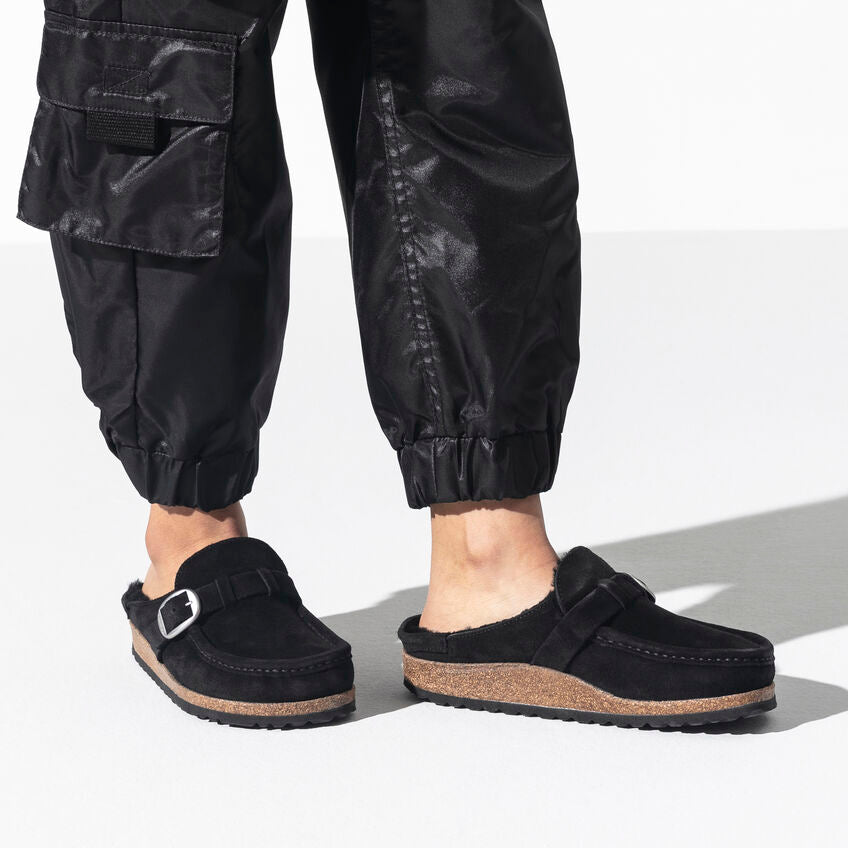 Birkenstock Women's Buckley Shearling Suede Leather Narrow Fit Moccasin Clog Black
