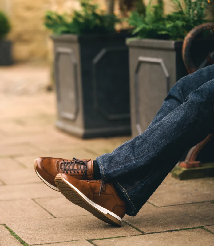 Loake Men's Bannister Calf Leather Premium Trainer Cedar Brown