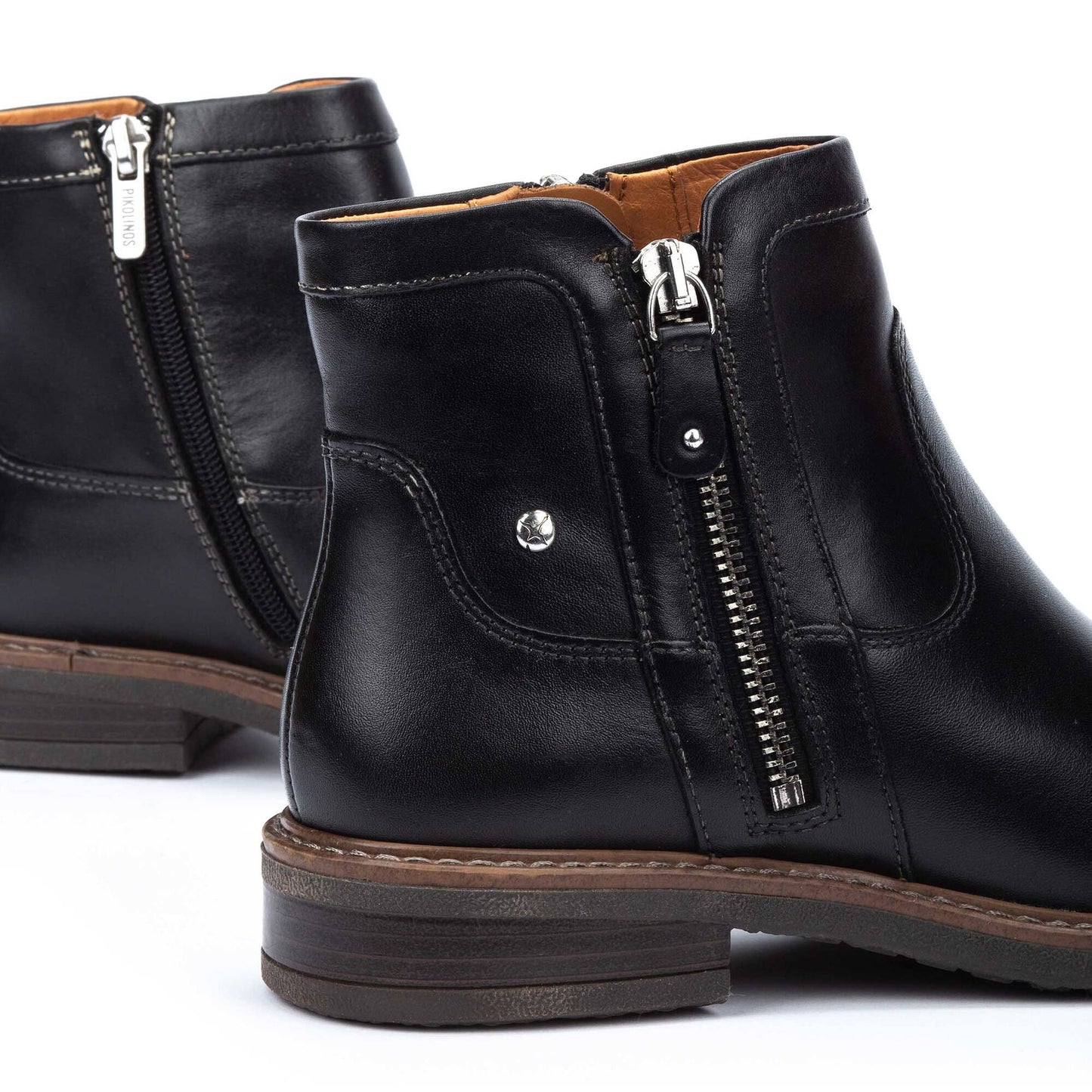 Pikolinos Women's Aldaya W8J-8747 Leather Ankle Boots Black