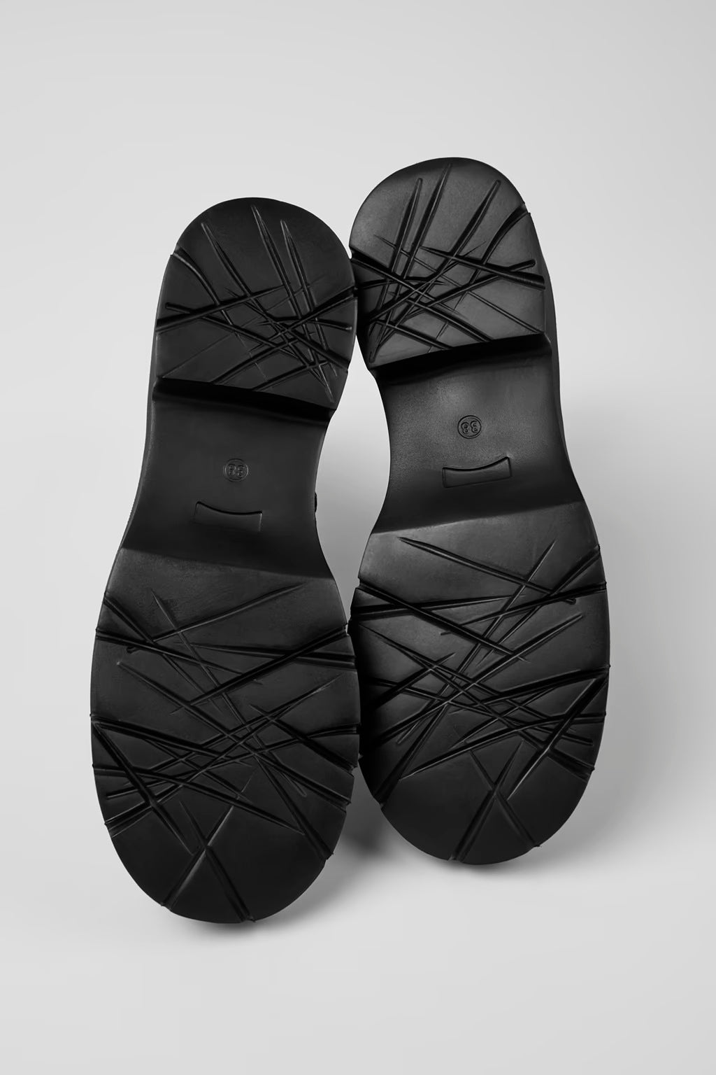 Camper Women's K400577 Milah Leather Ankle Boots Black