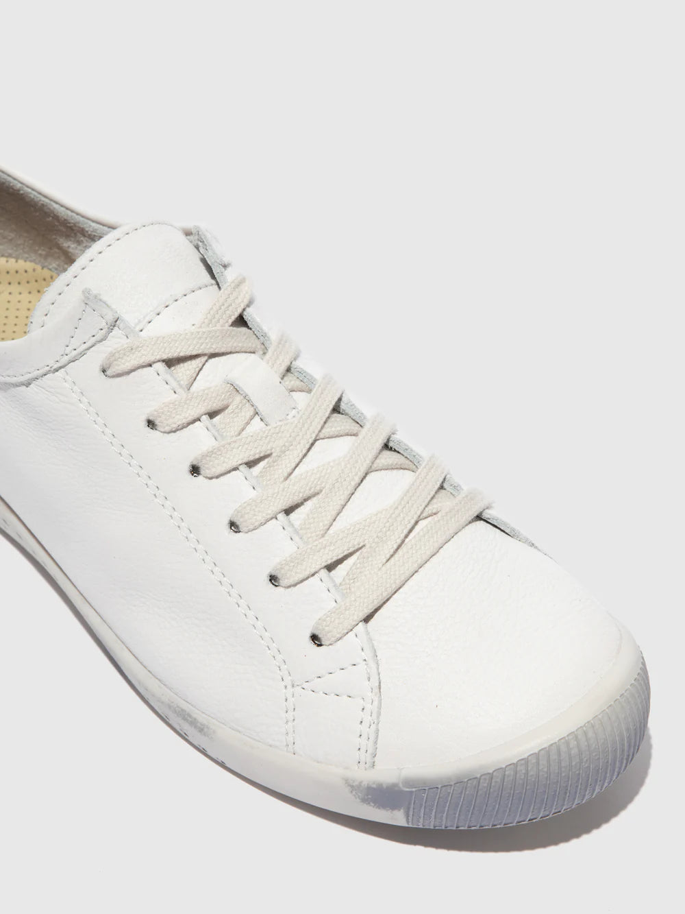Softinos Women's ISLA154SOF Leather Lace-up Trainers Smooth White