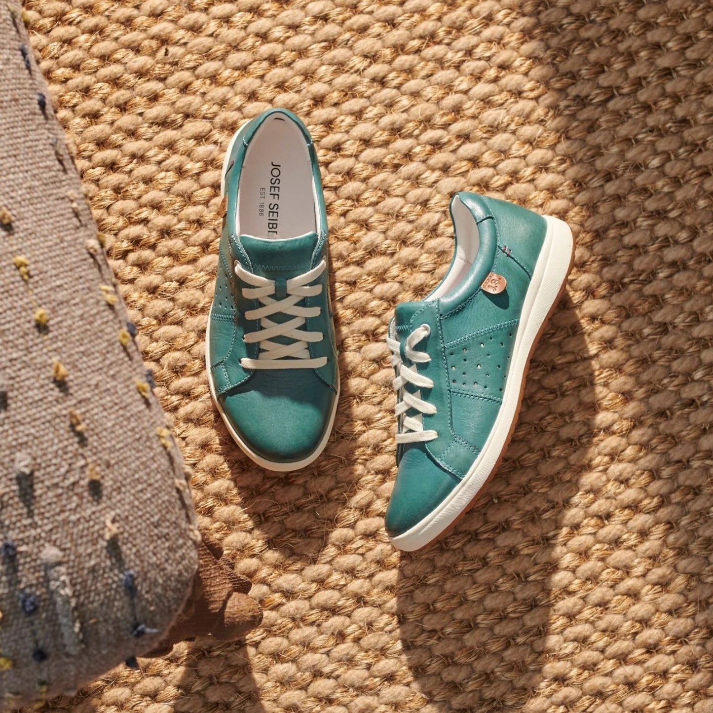 Josef Seibel Women's Caren 01 Casual Leather Trainers Azur Blue