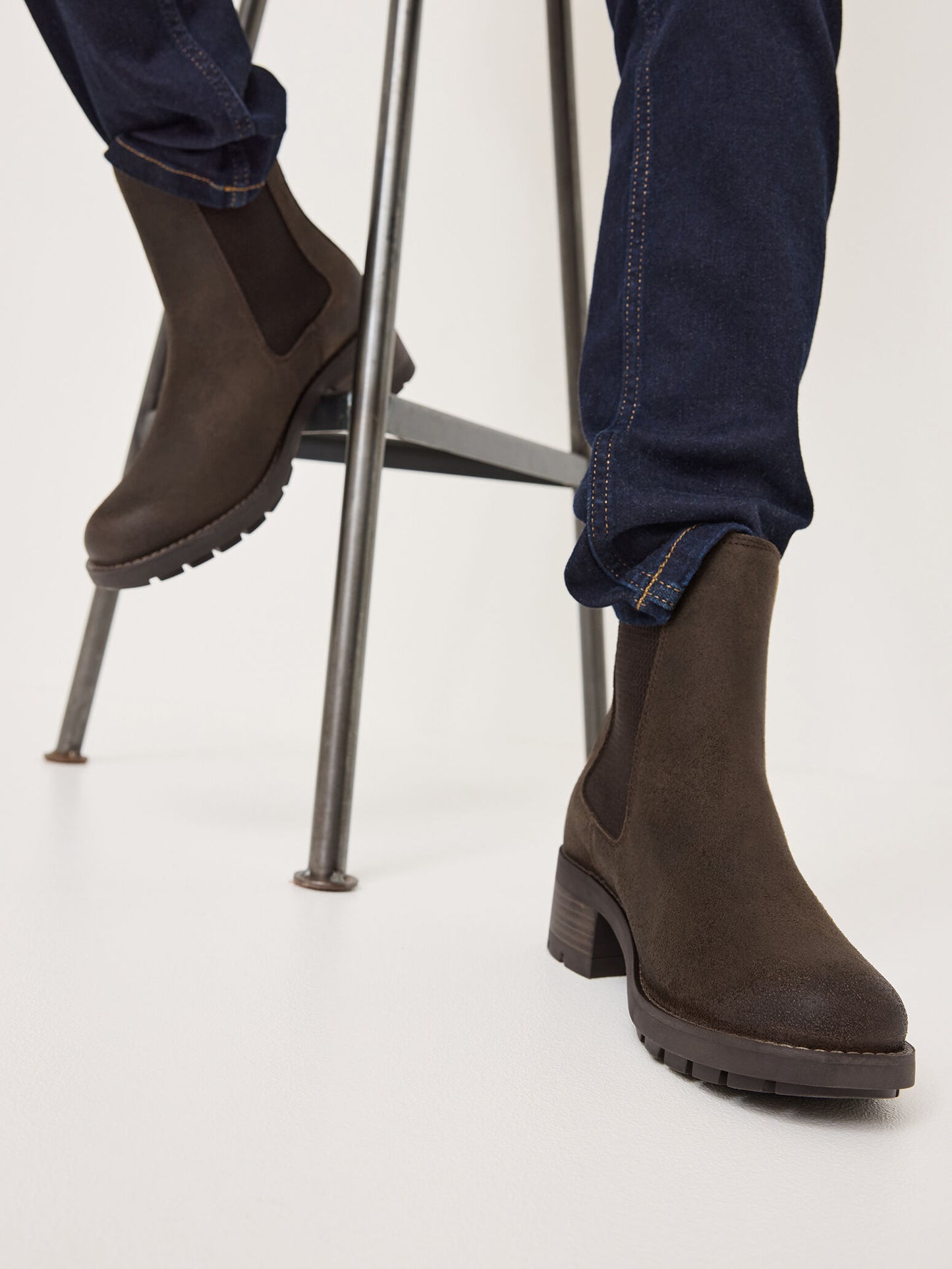 Tamaris Women's 1-25490-43 Leather Chelsea Boots Mocca Brown