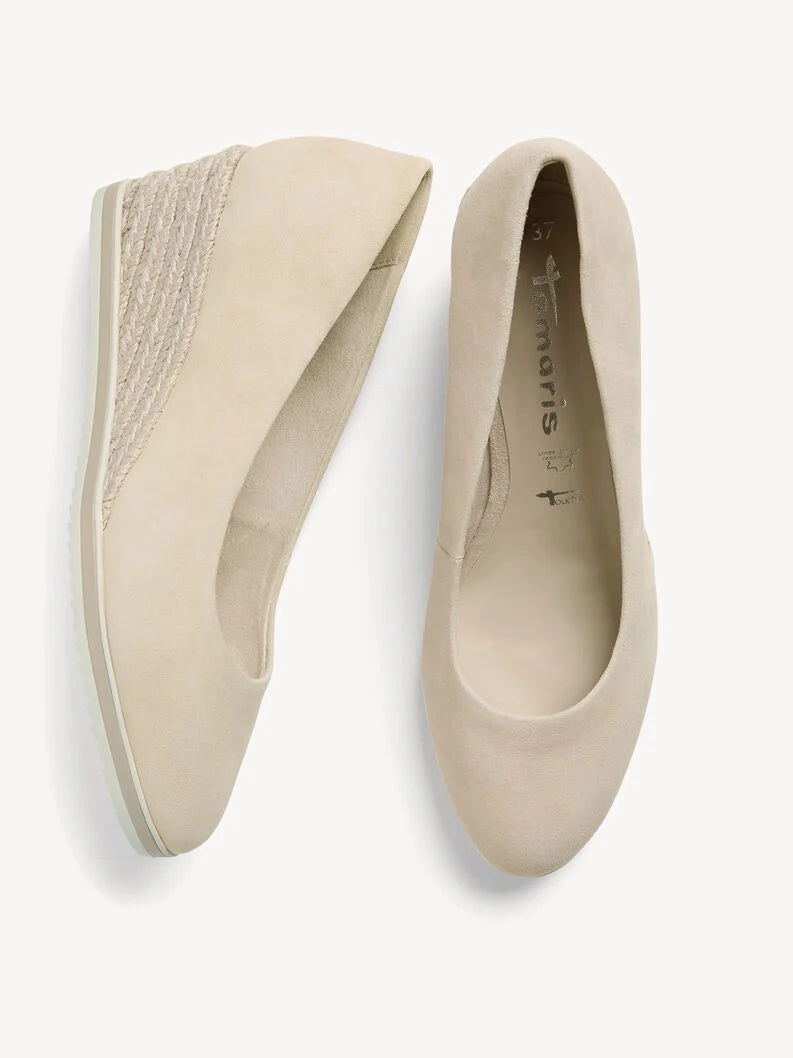 Tamaris Women's 1-22303-42 Leather Wedge Heel Pump Shoes Nude Beige