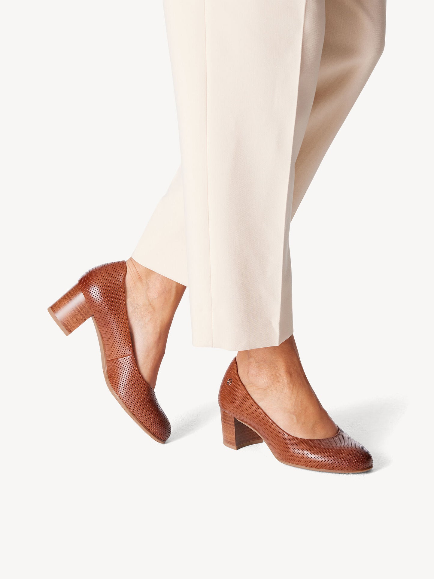 Tamaris Women's 8-82401-42 Leather Pump Shoes Cognac Brown