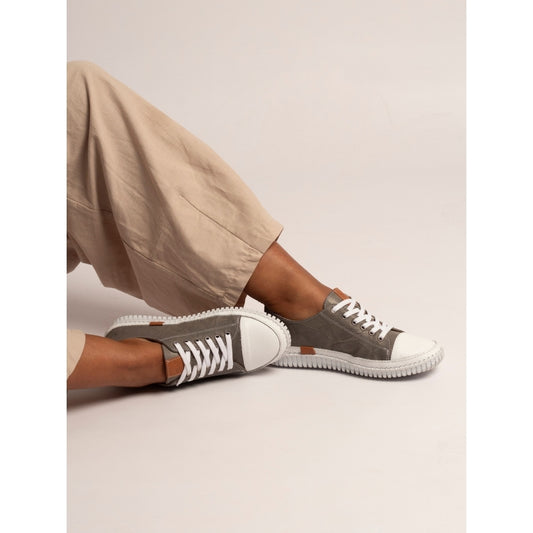 Lunar Women's FLK039 Truffle II Leather Plimsoll Shoes Grey