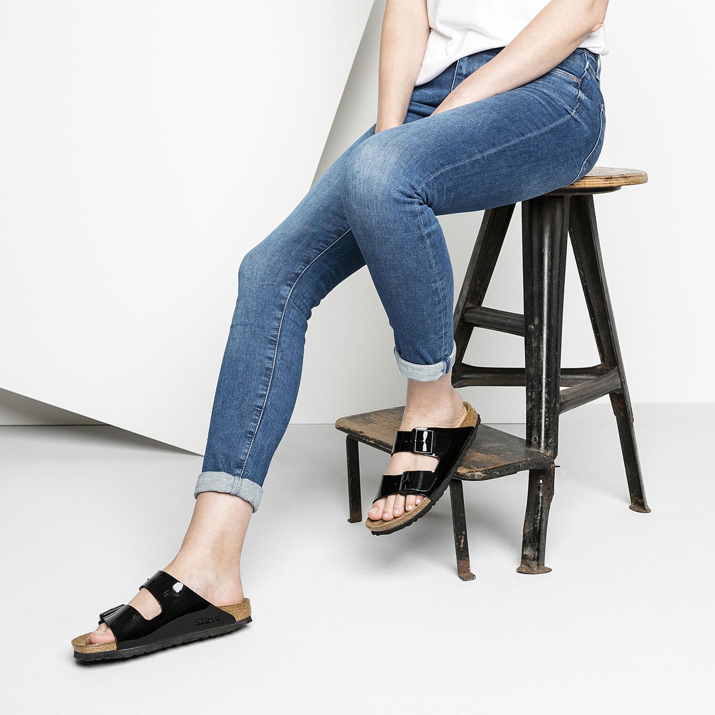 Birkenstock Unisex Arizona Birko-Flor Narrow Fit Sandals Black Patent