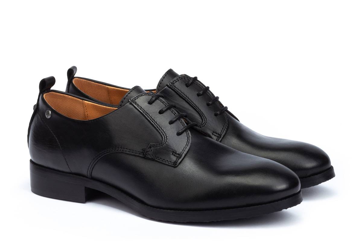 Pikolinos Women’s Royal W4D-4723 Leather Shoes Black