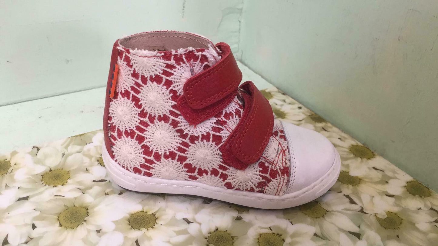 Petasil Childrens Girls Pablo Leather Patterned Short Boot Red