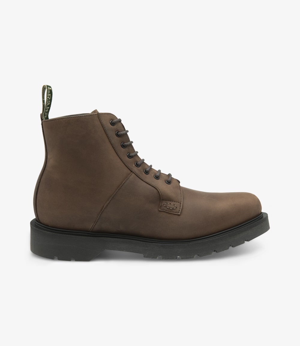 Loake Men's Niro Oiled Nubuck Leather Boots Brown