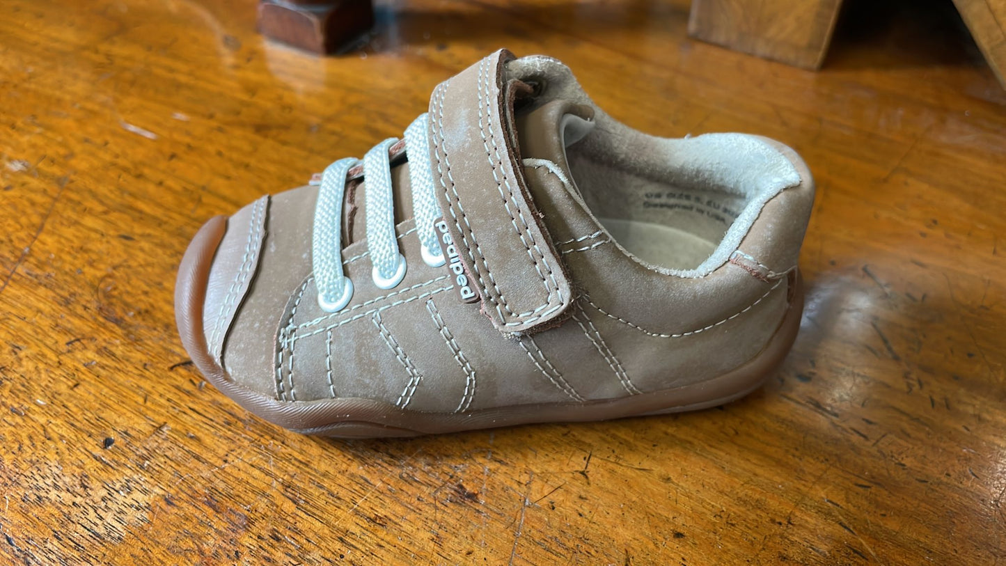 PediPed Childrens Toddler Jake Originals Trainers Brown