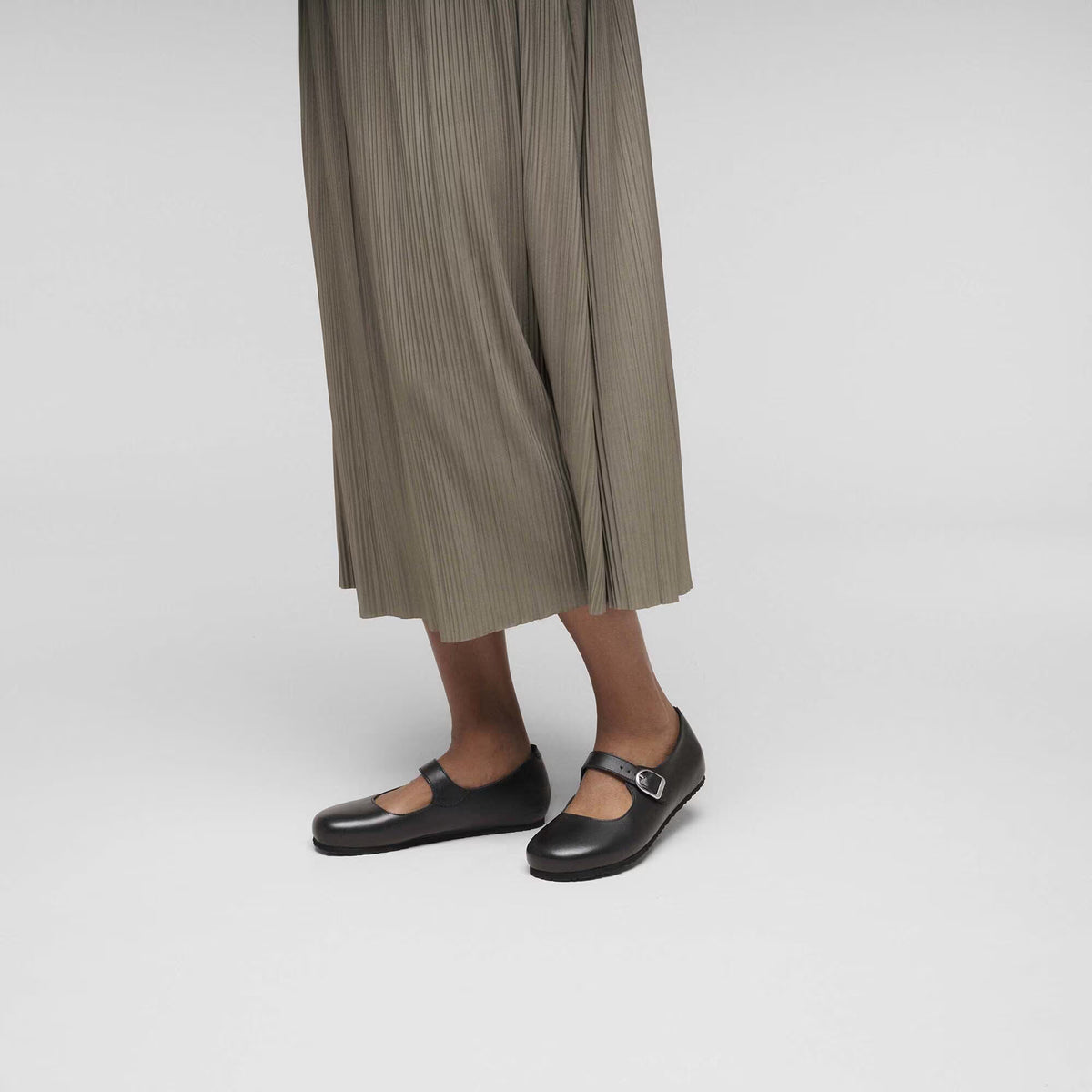 Birkenstock Women's Santa Clarita Leather Shoes Black