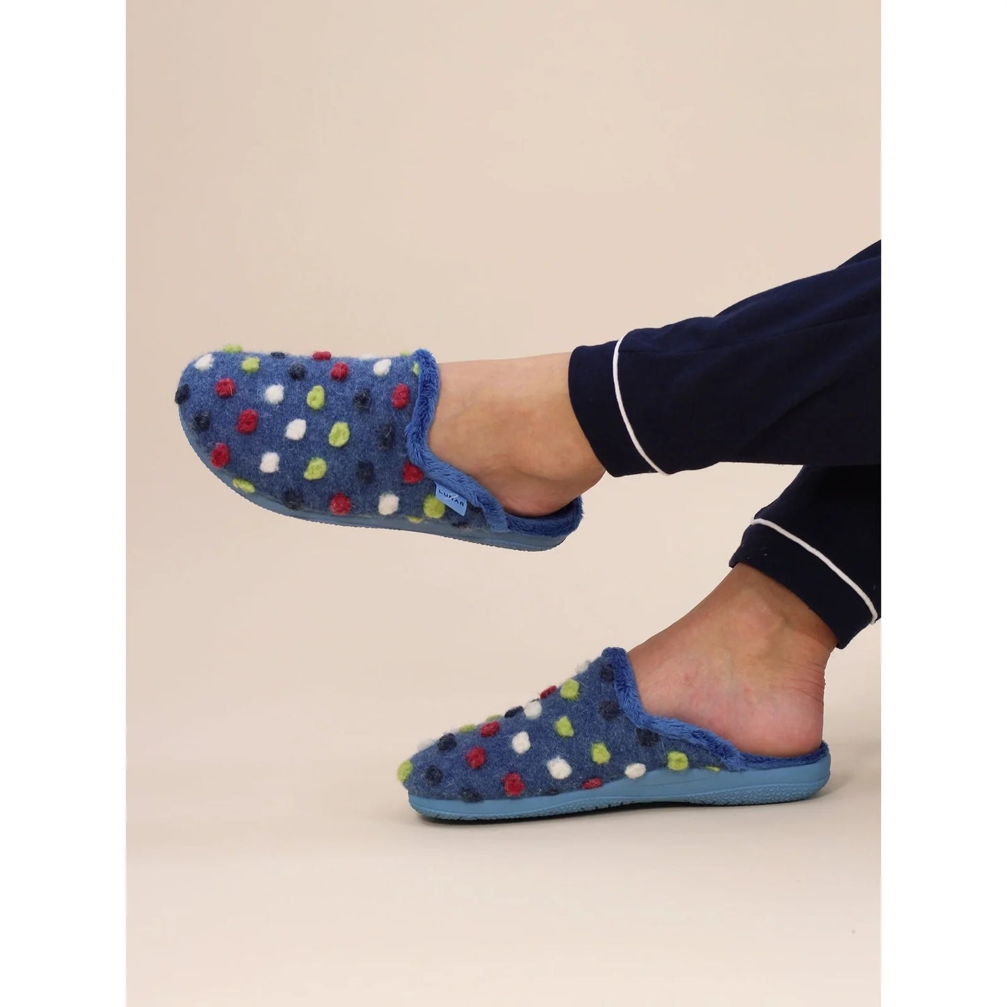 Lunar Women's KLA126 Montreal Mule Slippers in Mid-Blue