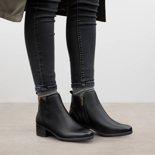 Pikolinos Women's Malaga W6W-8950 Leather Ankle Boots Black