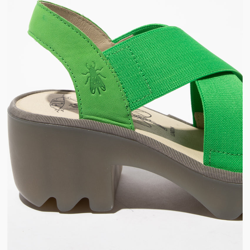 Fly London Women's TAJI502FLY Crossover Sandals Green