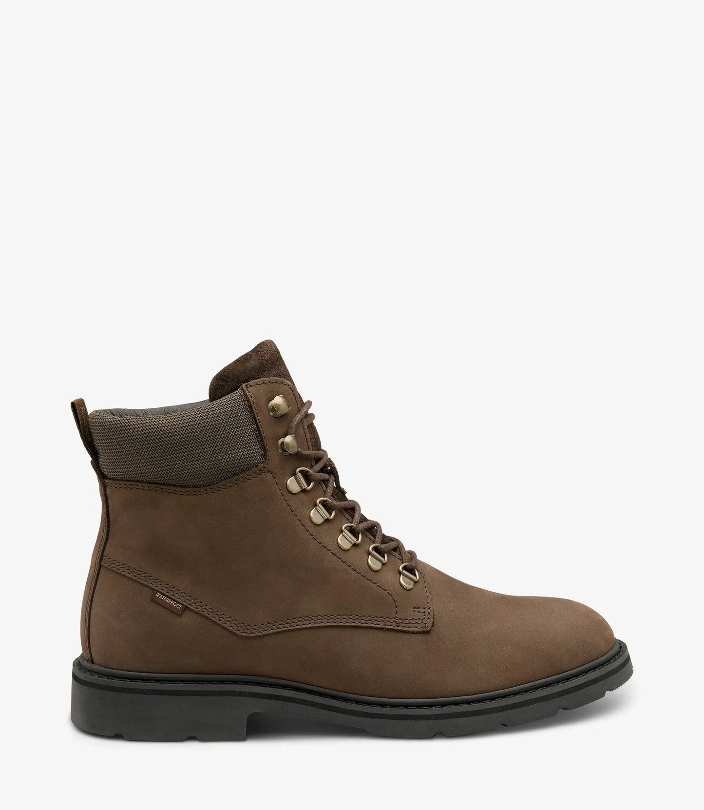 Loake Men's Nevis Nubuck Leather Waterproof Boots Dark Brown