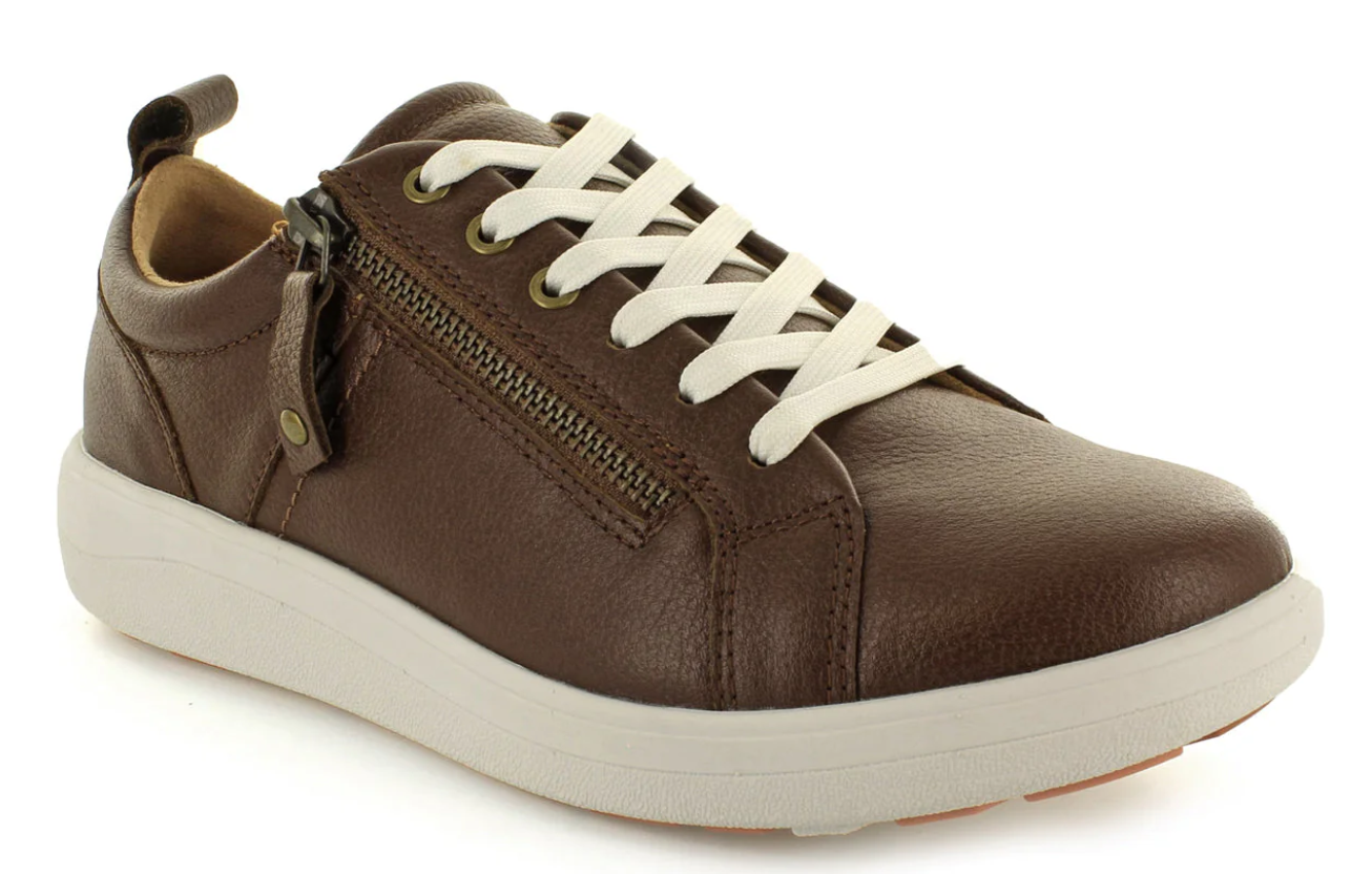 Strive Women's Talia Leather Lace-Up Sneakers Conker Brown