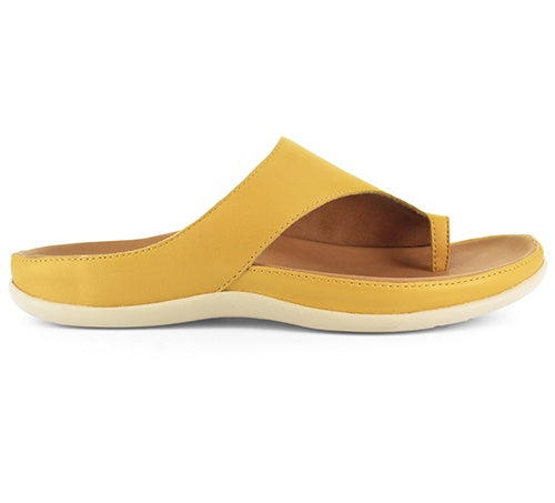 Strive Women's Capri Sandals Honey Gold Yellow