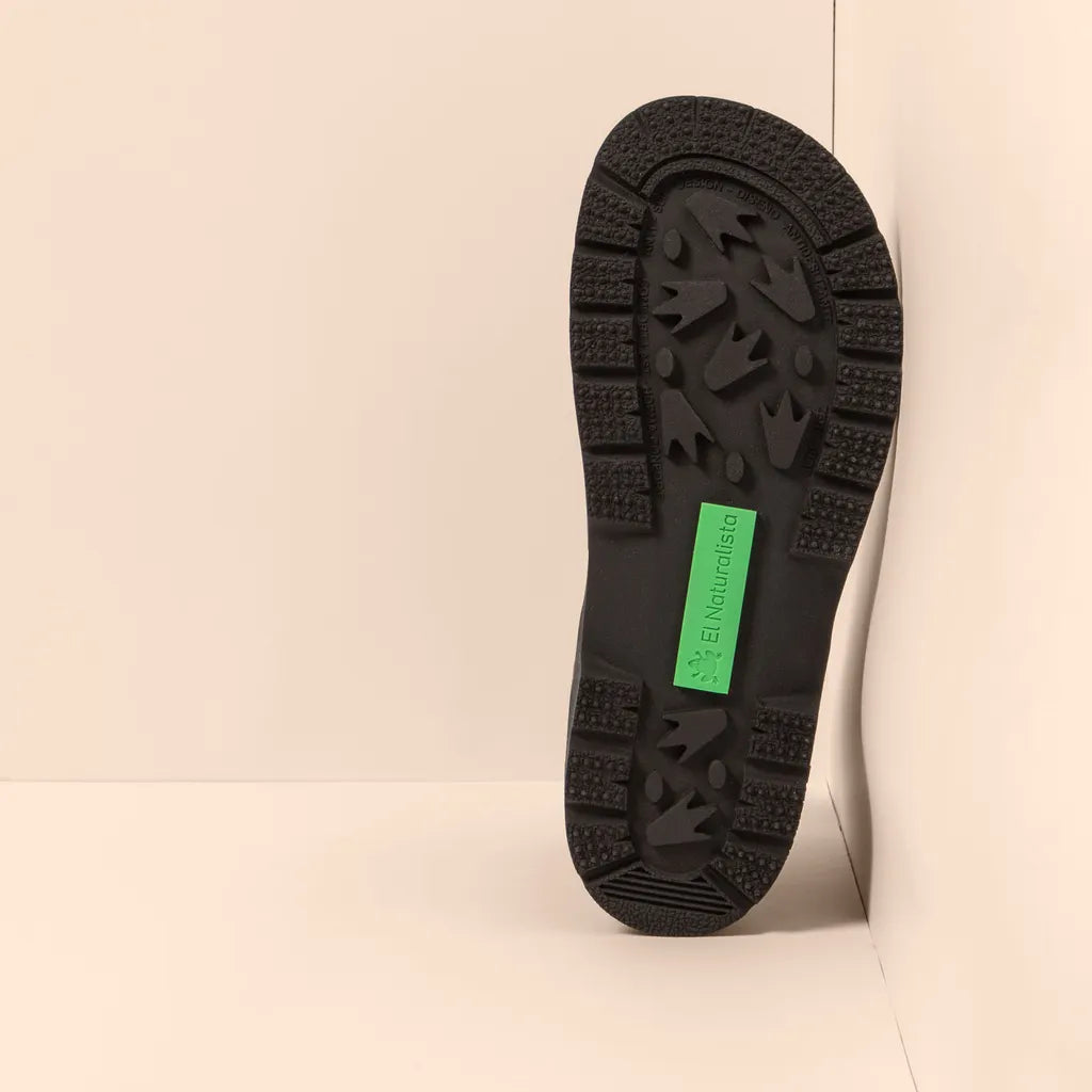 El Naturalista Unisex 5262 Nomada Leather Chelsea Boots Arizona Khaki