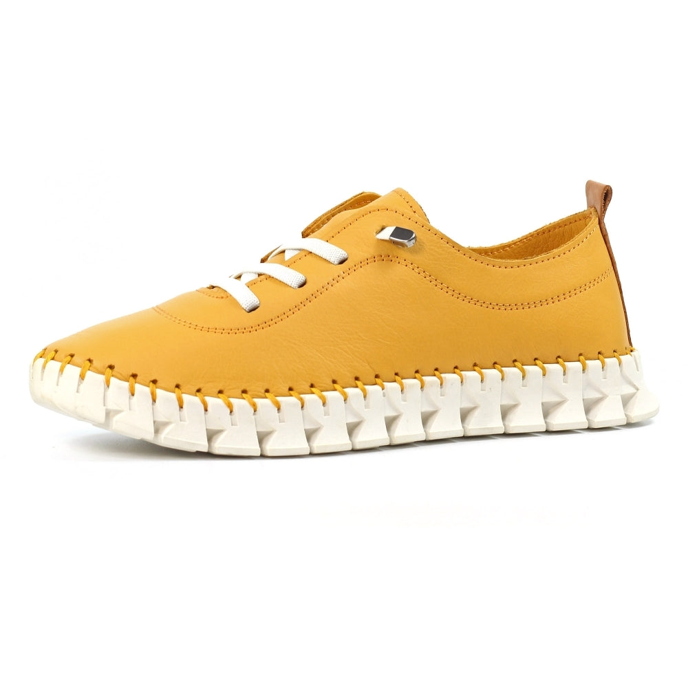 Lunar Women's FLE046 St Austell Leather Plimsol Sneakers Yellow