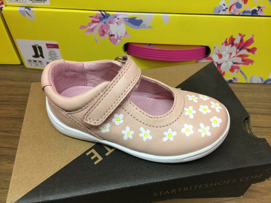 Start-Rite Shine Childrens / Girls Mary Jane Shoes Pink Floral