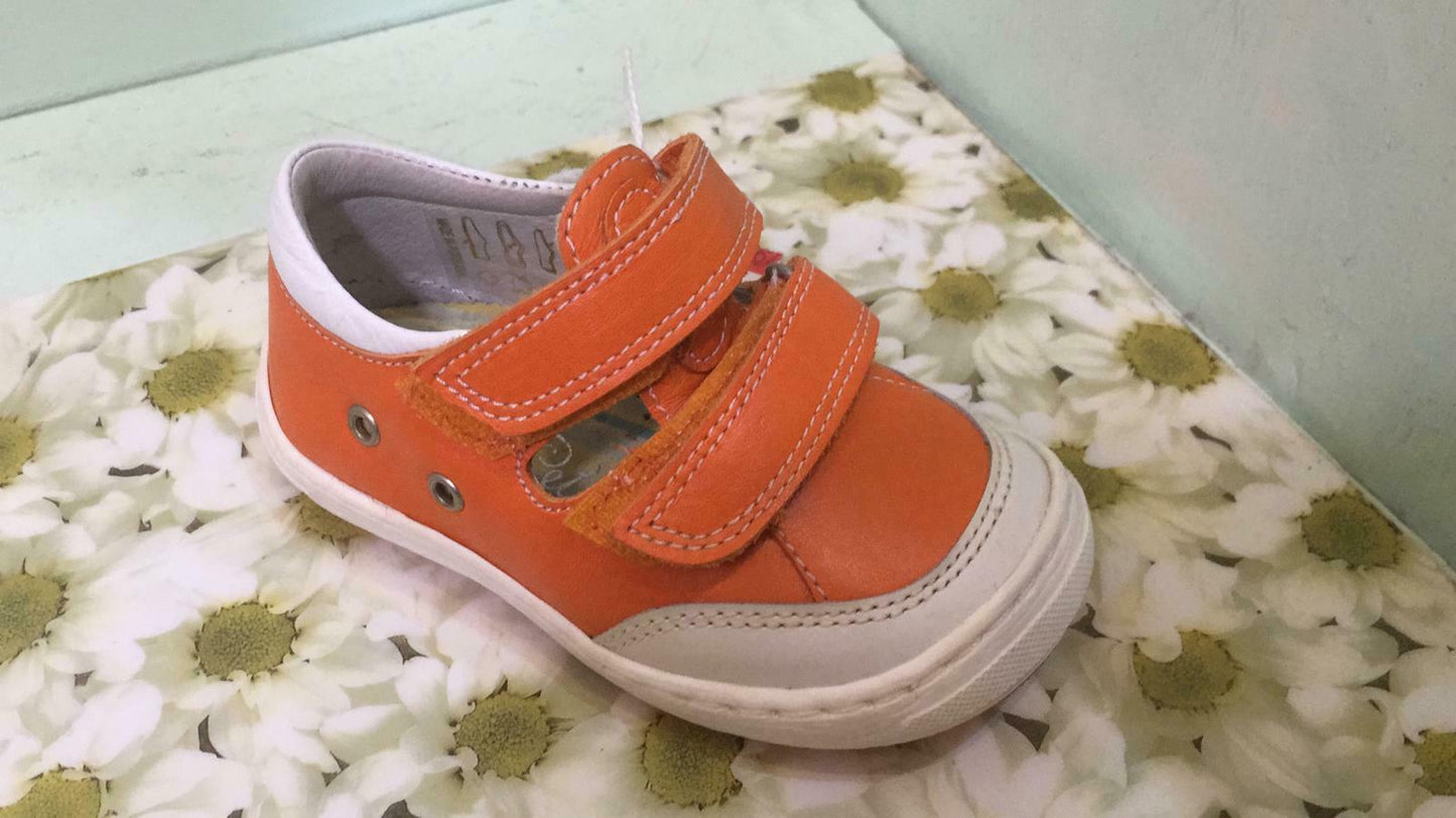 Petasil Childrens Boys Jordan 20860 Leather Shoes Orange