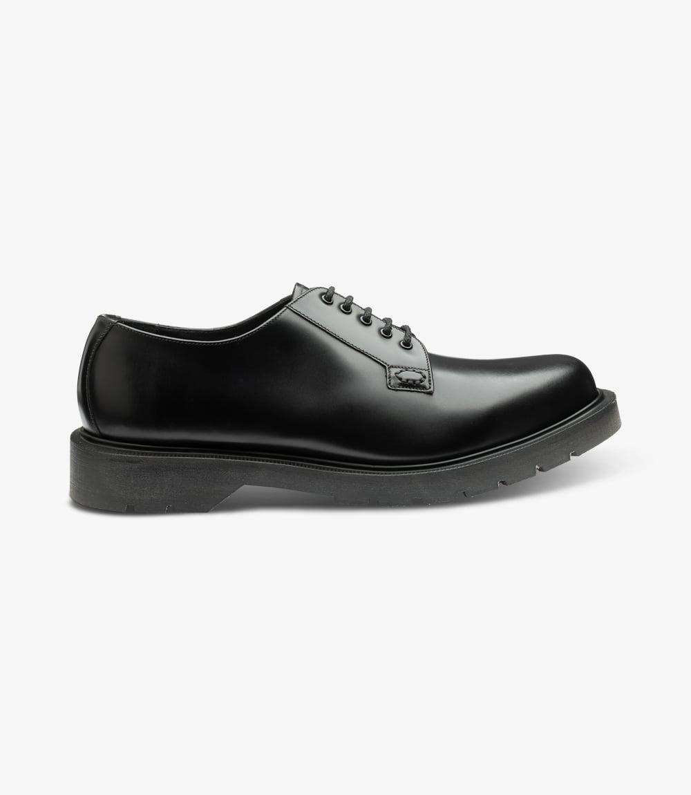 Loake black 2024 shoes sale