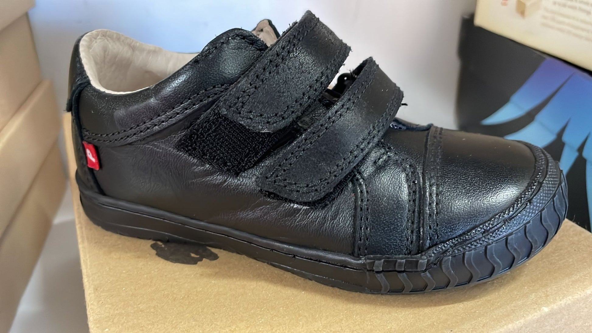 Pippo Narrow Fit Childrens Boys Lucas Leather Riptape Shoes Black