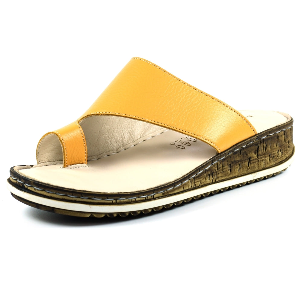 Yellow leather hot sale sandals uk